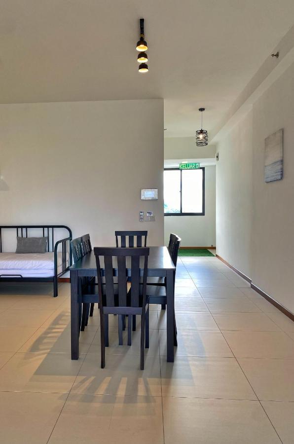 The Landmark Comfort Relax Spacious Sea View By Iz Tanjung Tokong Exterior foto