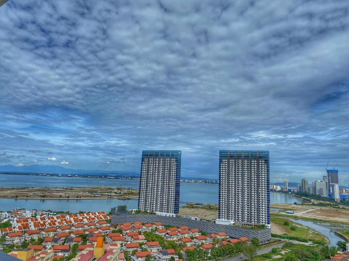 The Landmark Comfort Relax Spacious Sea View By Iz Tanjung Tokong Exterior foto