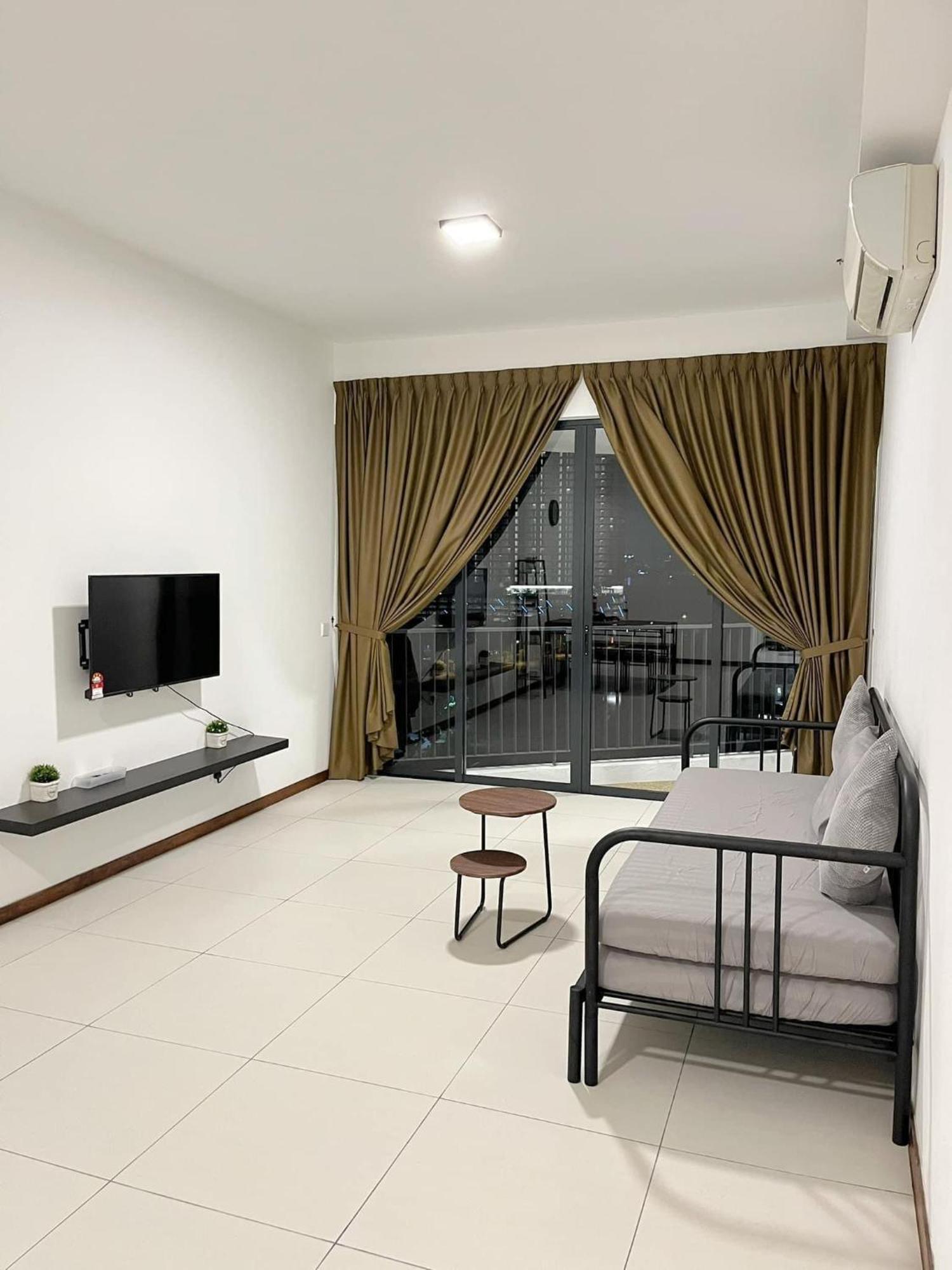 The Landmark Comfort Relax Spacious Sea View By Iz Tanjung Tokong Exterior foto