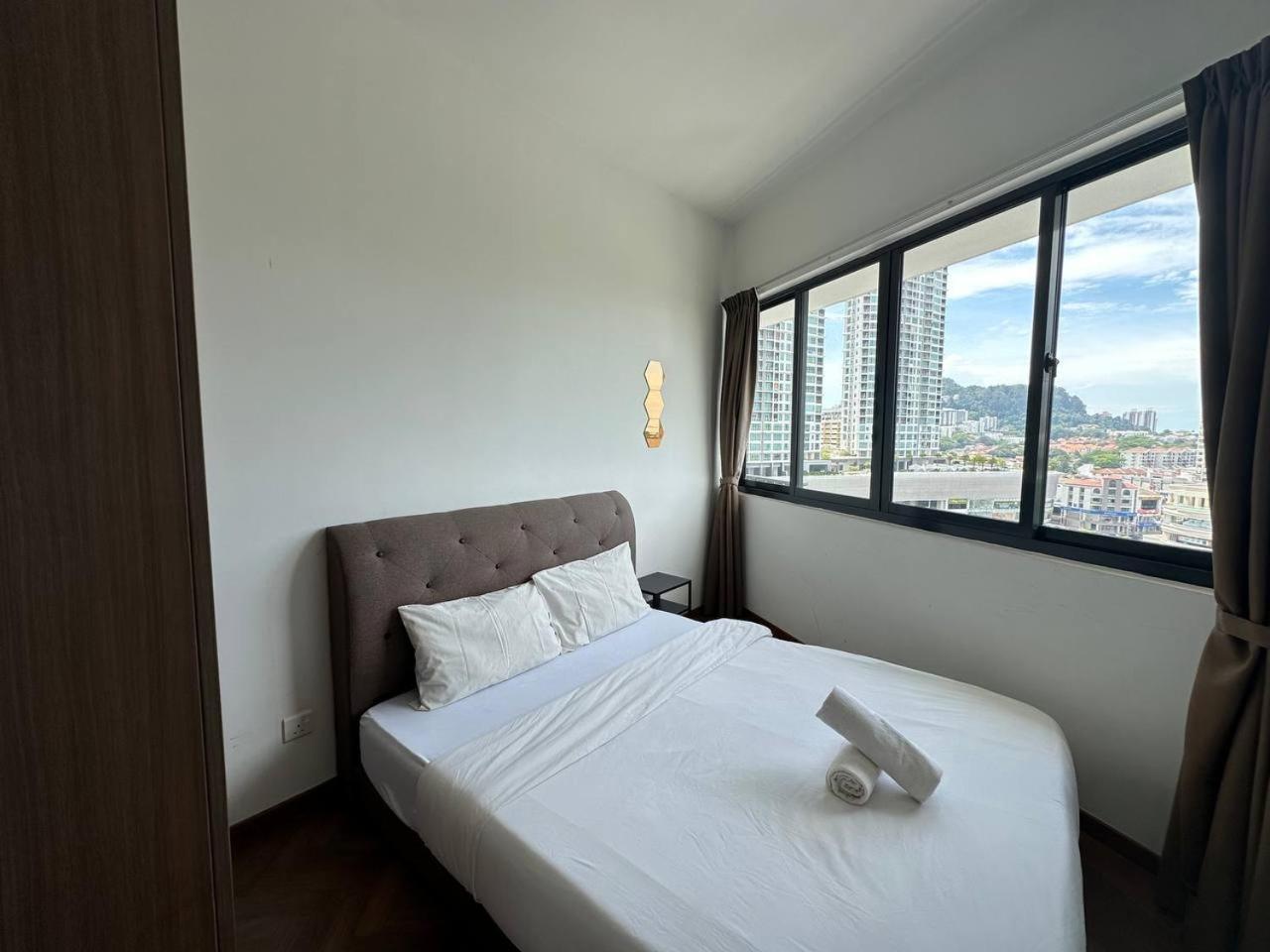 The Landmark Comfort Relax Spacious Sea View By Iz Tanjung Tokong Exterior foto