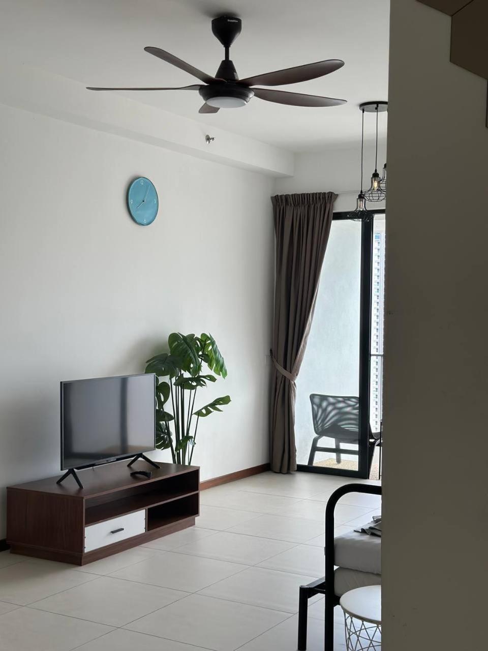 The Landmark Comfort Relax Spacious Sea View By Iz Tanjung Tokong Exterior foto